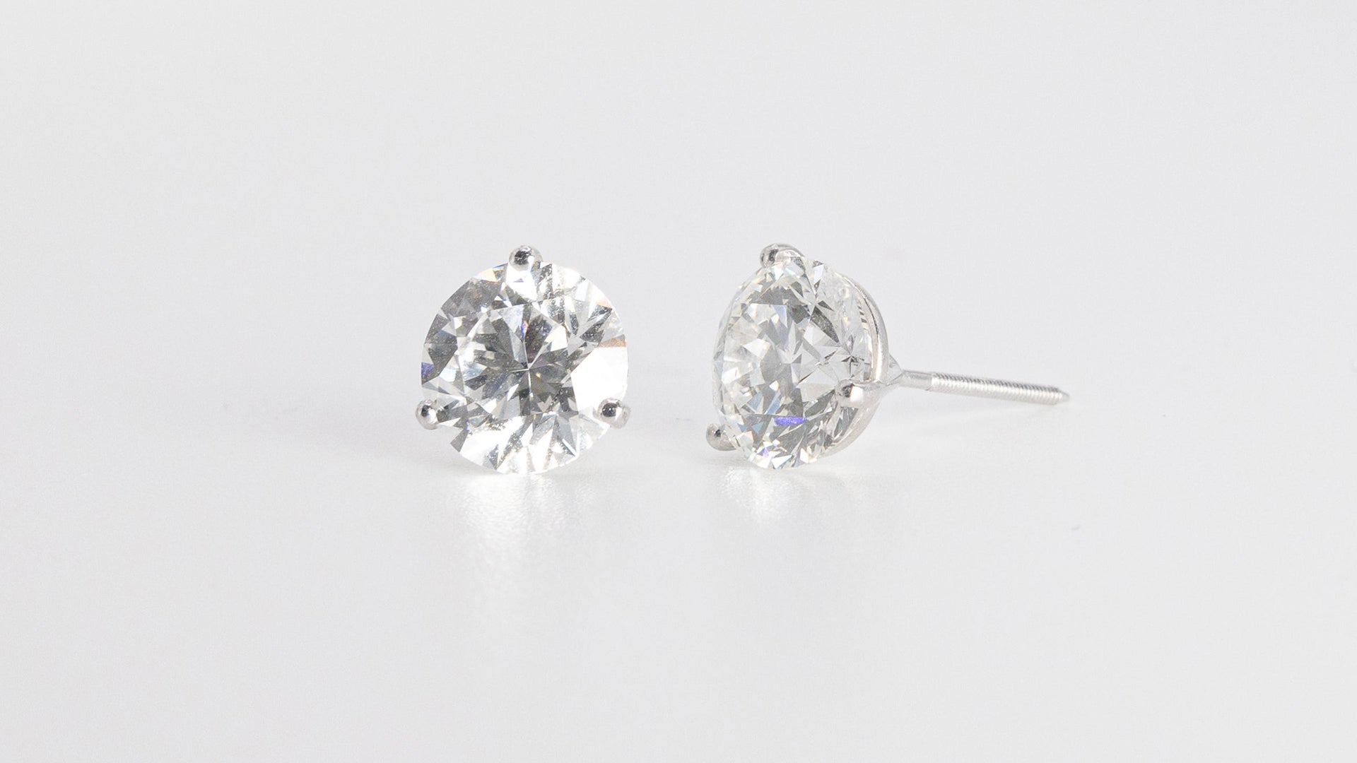 3 Prong Diamond Stud Earring | Lab